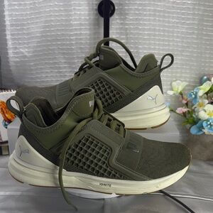(S5) PUMA Women's IGNITELimitless Reptile size: 8